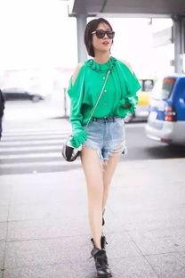 明星上身短褲,短褲穿搭演繹夏日時尚潮流