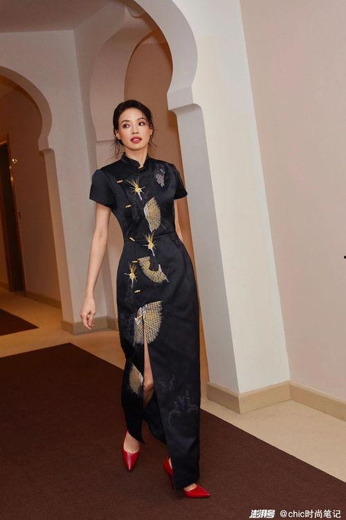 古典風(fēng)格的明星穿搭,古典風(fēng)格明星穿搭解析